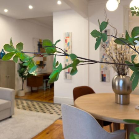 Beautiful Apartment In Bairro Alto - Quite Lisbon Luaran gambar