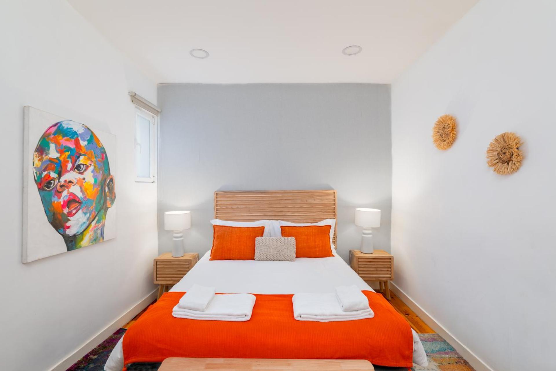 Beautiful Apartment In Bairro Alto - Quite Lisbon Luaran gambar