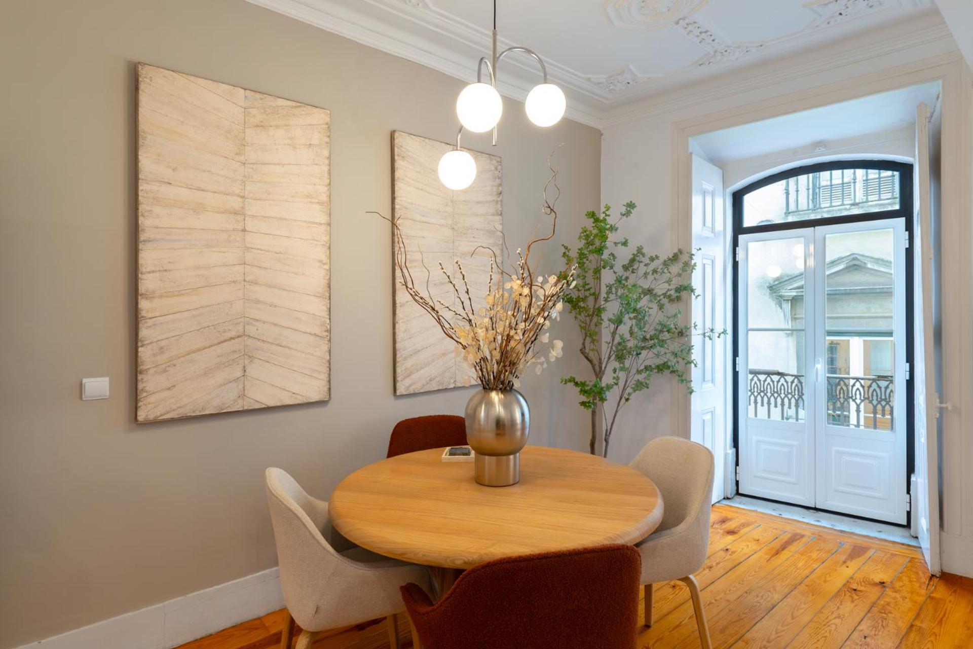 Beautiful Apartment In Bairro Alto - Quite Lisbon Luaran gambar