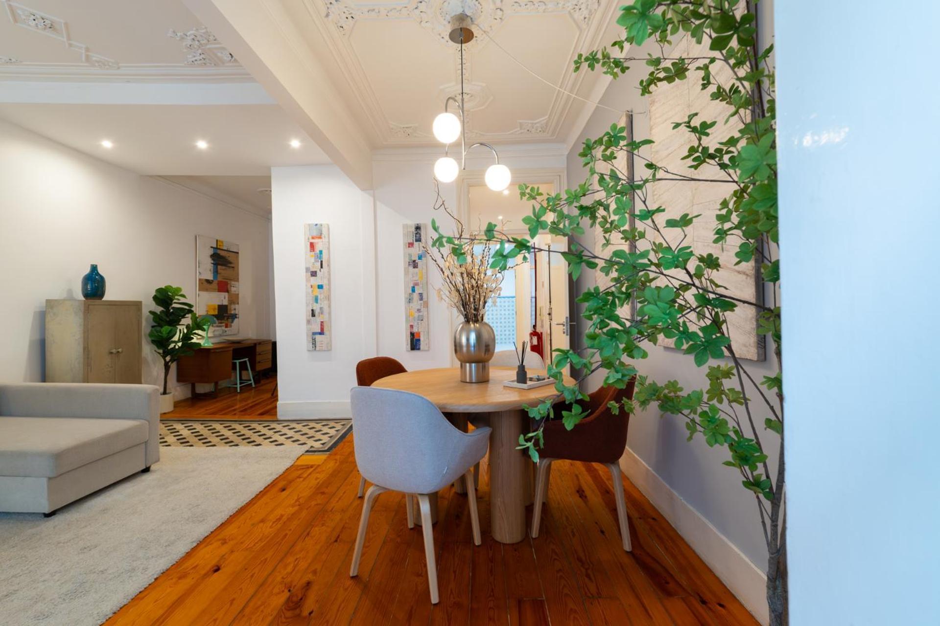 Beautiful Apartment In Bairro Alto - Quite Lisbon Luaran gambar