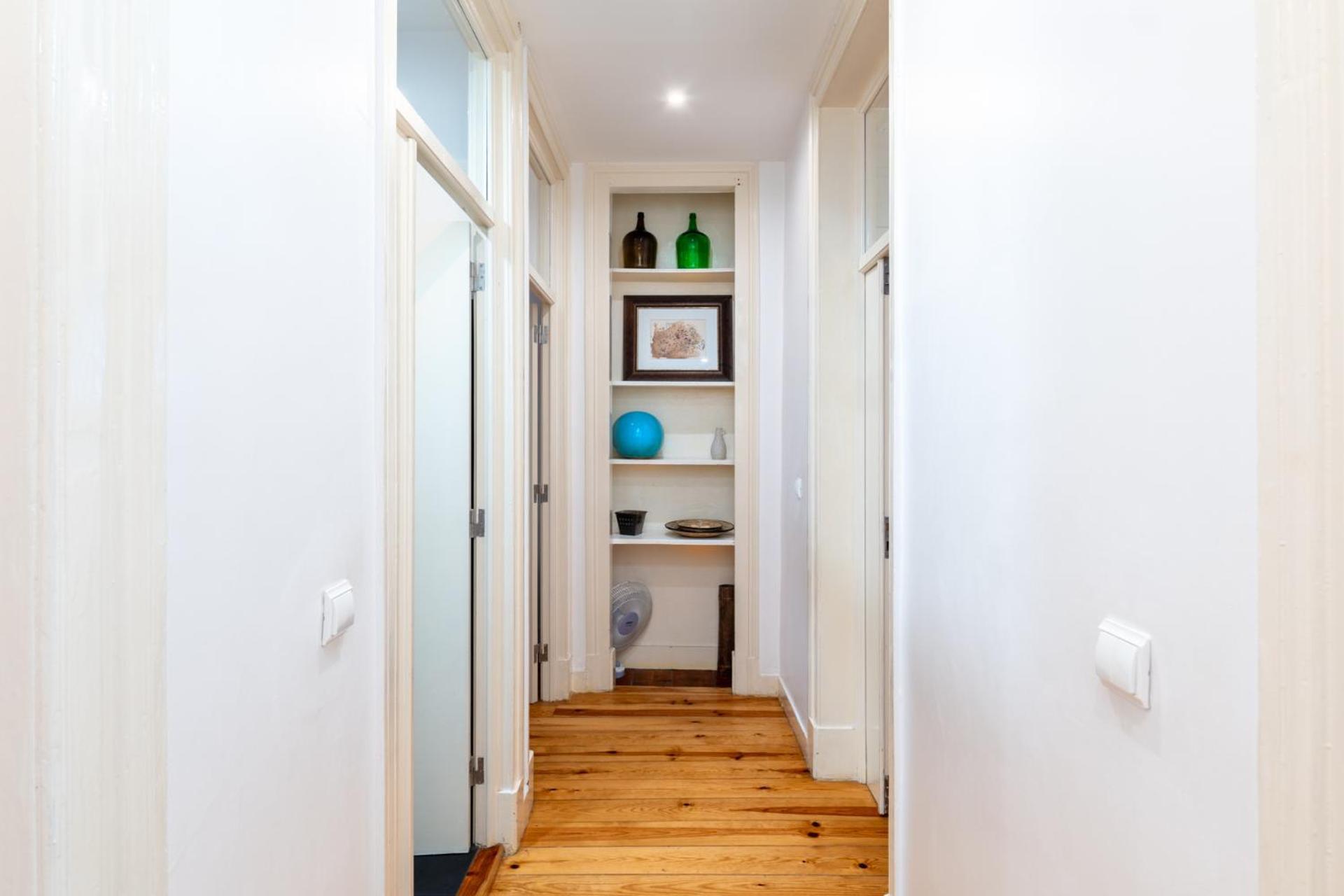 Beautiful Apartment In Bairro Alto - Quite Lisbon Luaran gambar